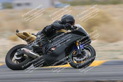 media/Jan-14-2023-SoCal Trackdays (Sat) [[497694156f]]/Turn 4 Set 2 (1030am)/